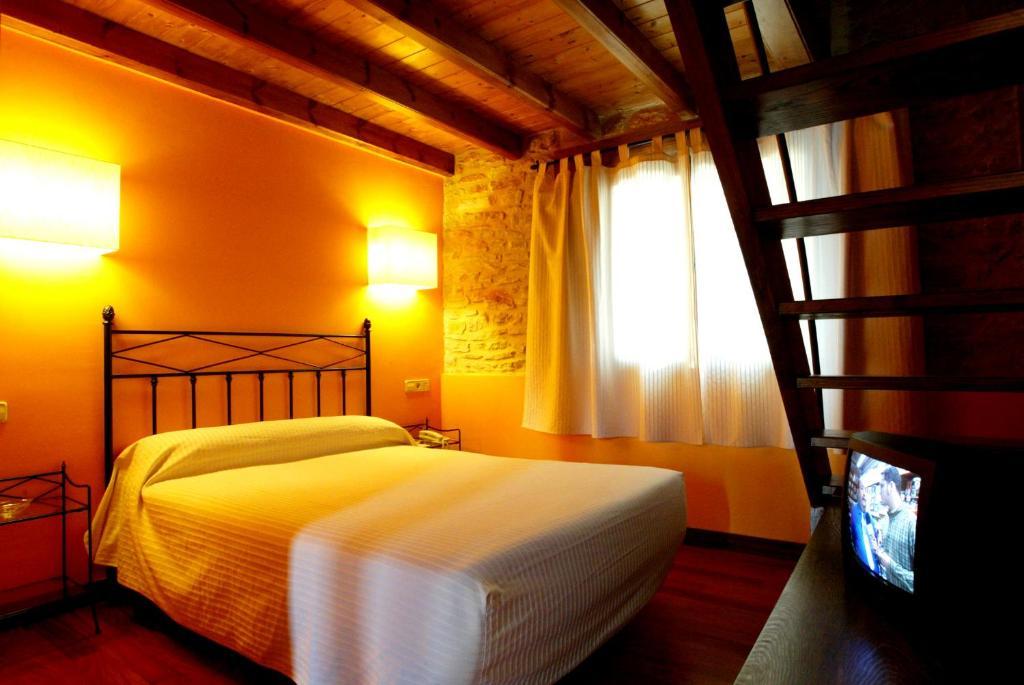 Hotel El Faixero Tradicional Cinctorres Room photo